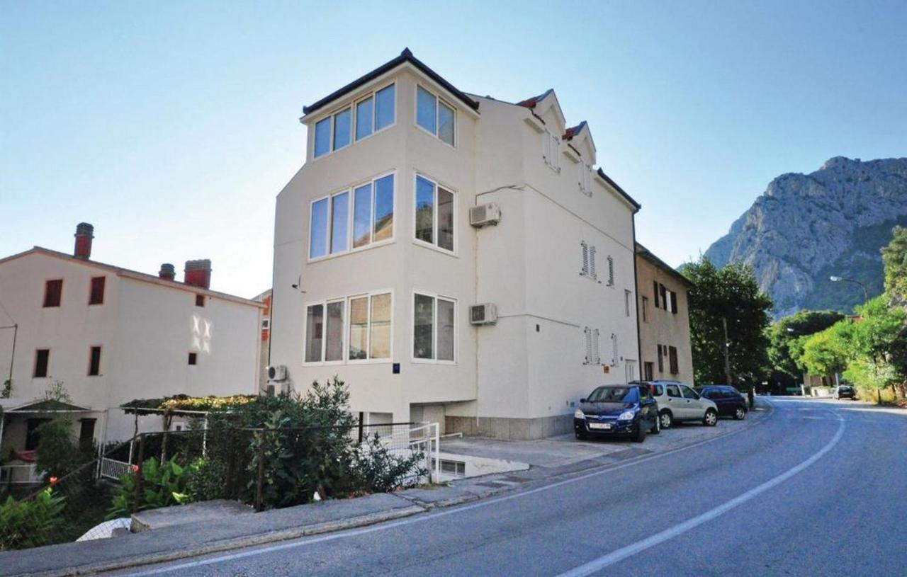 Apartment Mate Omiš Esterno foto