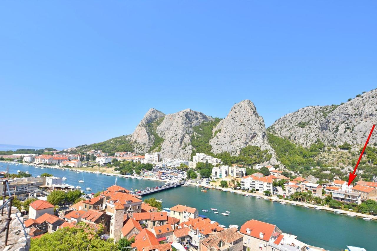 Apartment Mate Omiš Esterno foto