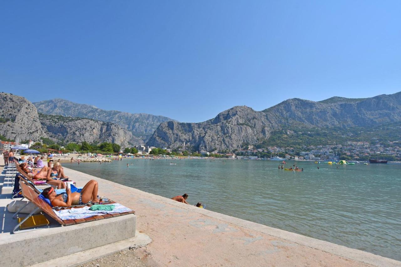Apartment Mate Omiš Esterno foto